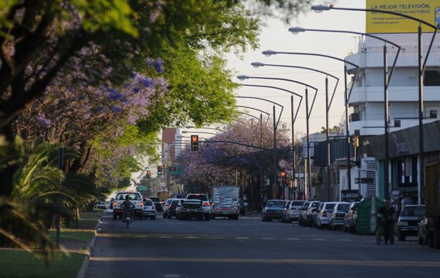 Zona complicada. En Oroño y Lamadrid se repiten corridas ilegales que ponen en riesgo la vía pública.