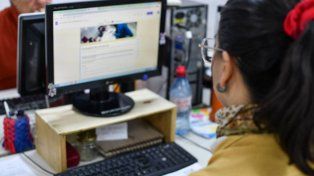 Madres, padres y tutores deberán validar los datos de los estudiantes en el SAGE