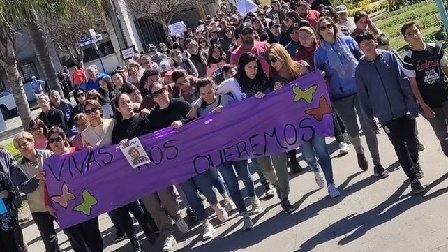 Marcha en pedido de justicia por el femicidio Noemí Graciela Burella