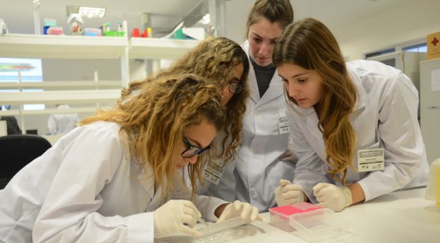 ciencia tecnologia investigación mujeres cientificas