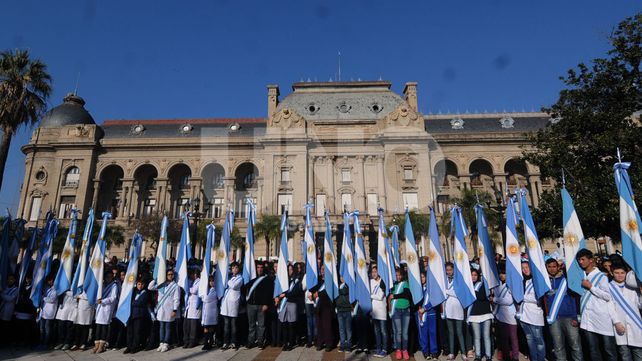 Festejos por el Día de la Bandera Nacional en Santa Fe