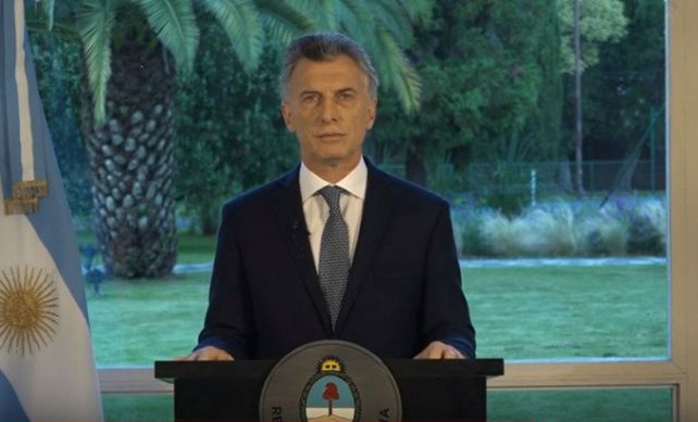 Mandatario. El presidente en su mensaje de anoche.