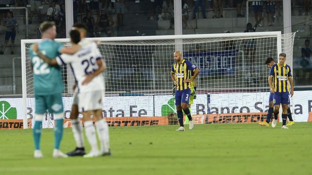 Central fue una sombra y sufrió una dura goleada de Talleres en Córdoba