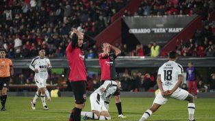 Un angustiado Newells visitará a Central Córdoba con la urgencia de ganar