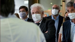Ginés advirtió por la suba de casos: La mitad de los argentinos vive en zonas de alto riesgo