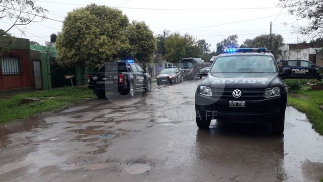 Un hombre se atrincheró con sus hijos en el barrio Las Delicias