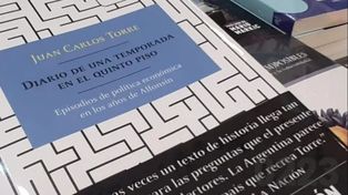 El libro Diario de una temporada en el quinto piso, esta agotado esta semana en Rosario.