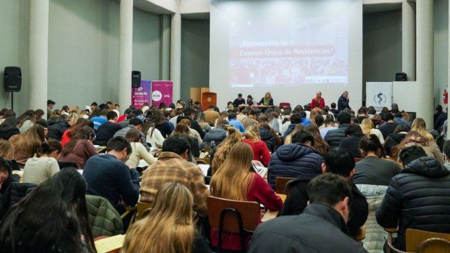 Salud: el examen de residentes se realizó en Santa Fe con un 10% más de inscriptos que el año pasado