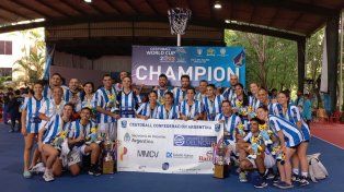 La Selección Argentina de cestoball se quedó con el título mundial en ambas ramas, del certamen disputado en India.