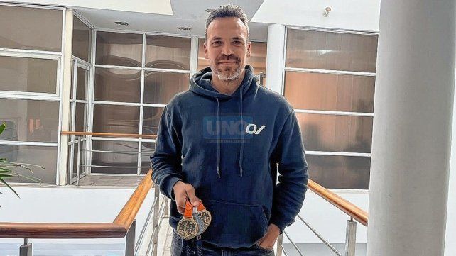 Juan Rodighero conquistó dos títulos nacionales en los 110 y 400 metros con vallas en Buenos Aires. Además cosechó dos medallas más.