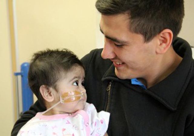 Una beba de ocho meses recibió el trasplante hepático número 700 del Garrahan