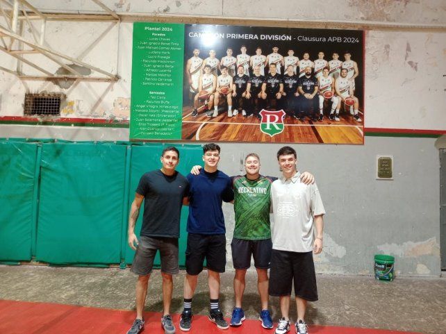 Los jugadores de Recreativo hablaron del logro por la APB.