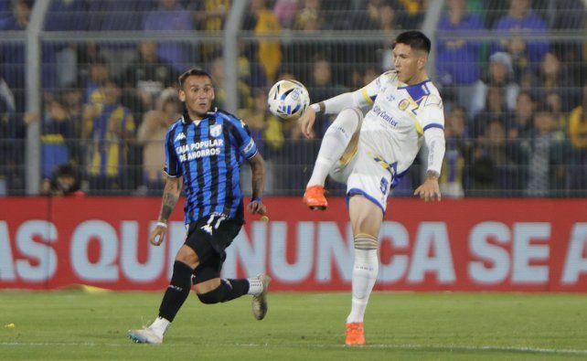 Central ganó el partido del Apertura por 2 a 1 en el Gigante de Arroyito.