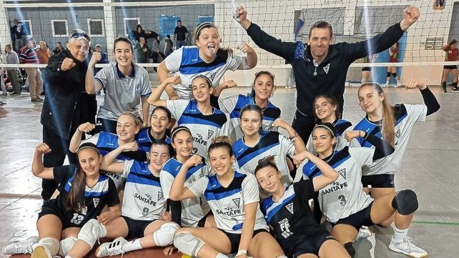 El combinado santafesino Sub 14 de damas se coronó campeón en La Pampa.