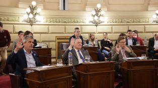 El Senado santafesino dio media sanción al pedido de Pullaro de tomar deuda para obras