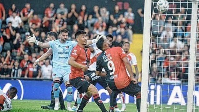 Otra vez Ignacio Chicco en el ojo de la tormenta en Colón