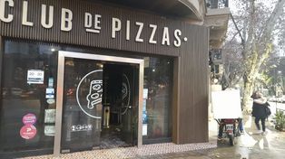 Club de Pizzas sufrió importantes daños&nbsp; materiales al producirse un incendio este martes a la madrugada.&nbsp;