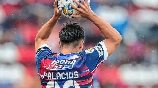 Los hinchas empezaron a ver el Palacios que Unión fue a buscar