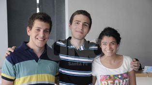 Plata, bronce y diploma de Física, para alumnos de la EIS