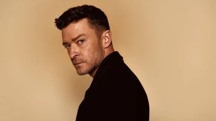 El cantante Justin Timberlake fue detenido por la policía y arrestado por manejar borracho por las calles de Nueva York.