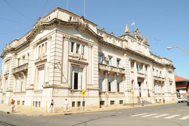 Abonarán el retroactivo a los policías que ascendieron con el concurso 2012