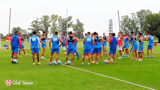 Unión continúa entrenando con la mira en Patronato