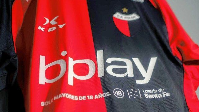 La firma KDY pica en punta para seguir vistiendo a Colón