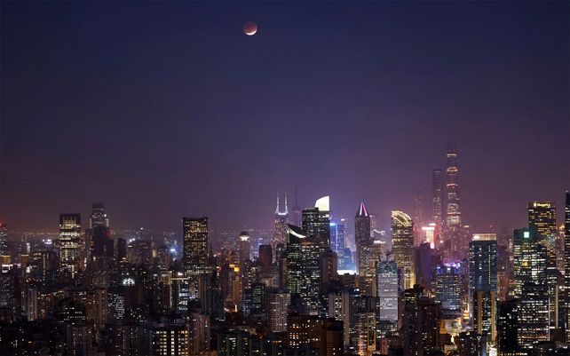 Las espectaculares imágenes del eclipse parcial lunar