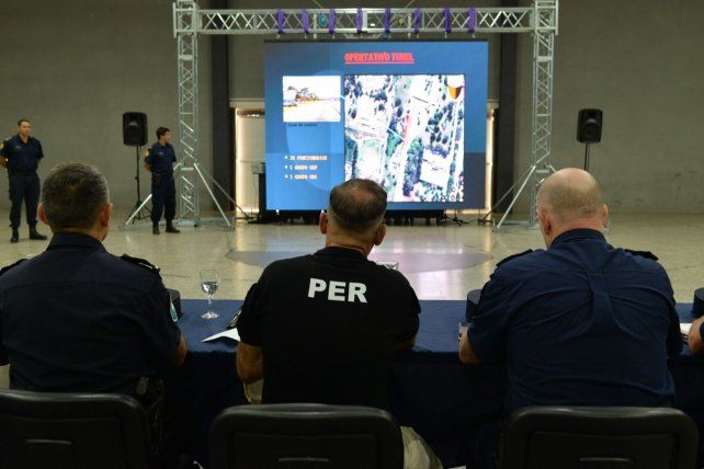 La policía de Entre Ríos trabaja para el operativo en Patronato.
