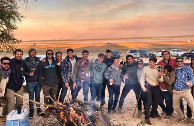 Descontrol en Playa Norte y El Chaquito: fiestas, carreras y masividad