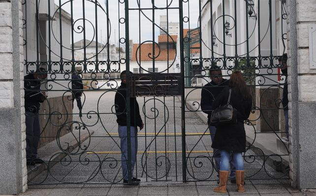 Insólito. Una suboficial está internada en terapia intensiva tras ser atropellada en el Isep.&nbsp;