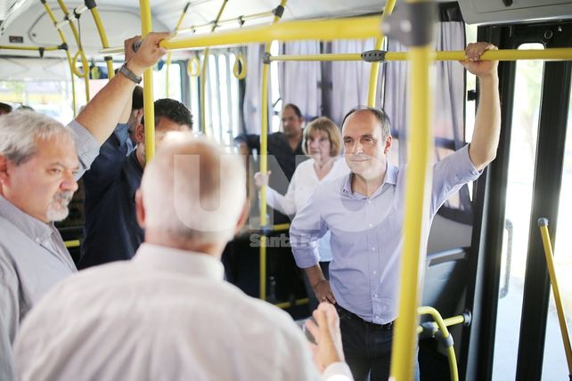 Presentaron la nueva flota de la Línea 18