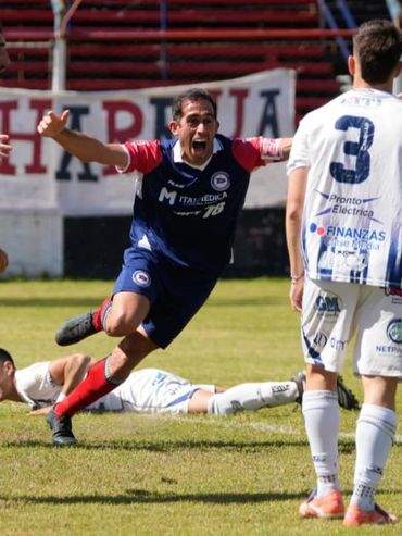 Central Córdoba dio el primer paso en el Reducido con una victoria merecida en el Gabino Sosa