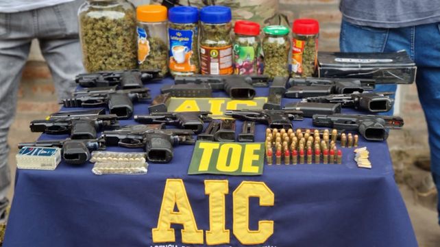 El martes en Garzón al 900 bis secuestraron 11 armas de puño que debían estar bajo custodia de la oficina de Balística.