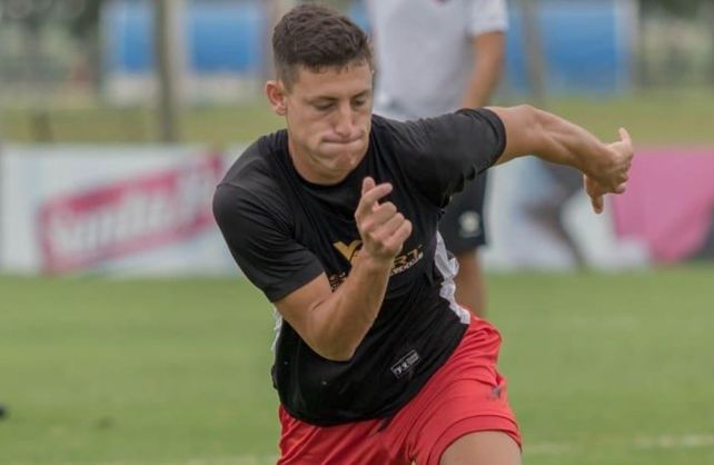 La dirigencia de Colón sigue negociando por la renovación del contrato de Tomás Chancalay.