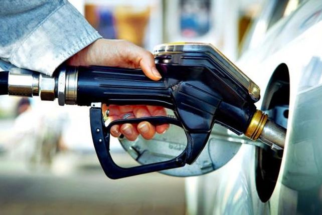 Consejos sencillos para ahorrar combustible andando
