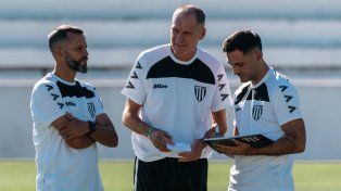 Sello rosarino: el equipo sensación del Clausura, plagado de ex-Newells y ex-Central