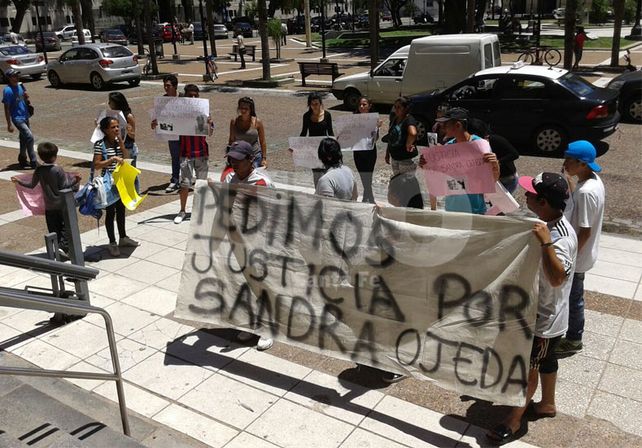 Marcha. Familiares de Sandra organizaron una marcha para exigir el esclarecimiento del crimen.
