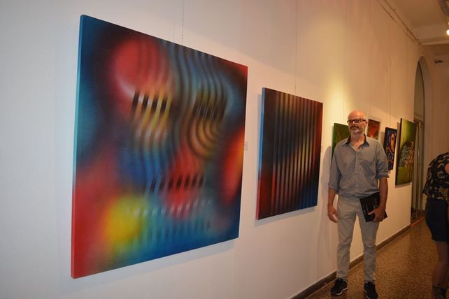 Muestras. Ha realizado numerosas exposiciones en la provincia.