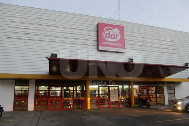 Asaltaron el supermercado Dar de Francia casi Mendoza