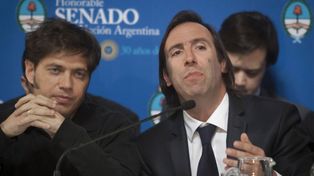 Lorenzino se cayó de su moto en plena autopista
