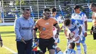 Juan Monge dejó de ser el entrenador de Gimnasia y Esgrima.