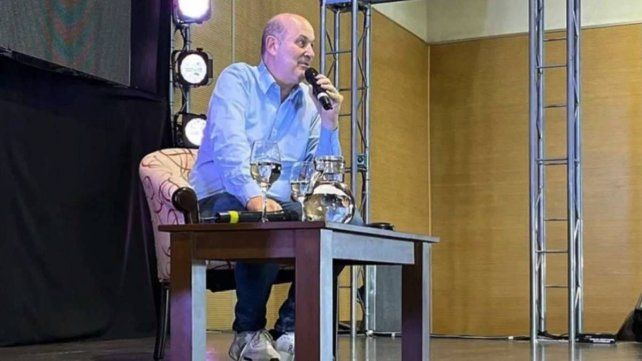 El ministro Sturzenegger pasó por Concordia en el marco de la campaña electoral.