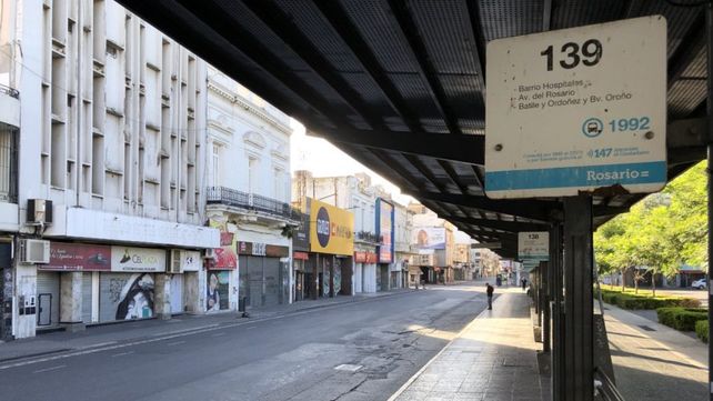 Hoy sigue el paro de colectivos