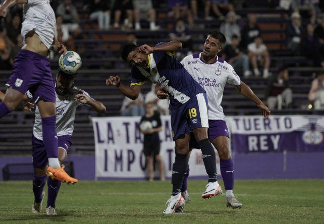 Buen debut. Agustín Bravo