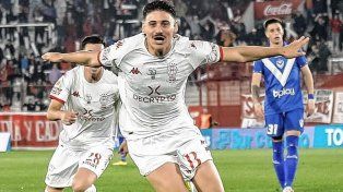 Matías Cóccaro fue la figura de Huracán ante Vélez.