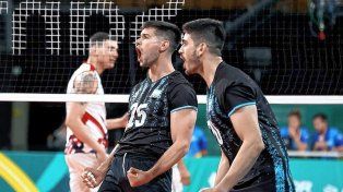 El santafesino Manu Balagué (Villa Dora) festeja el punto y el triunfo ante República Dominicana.