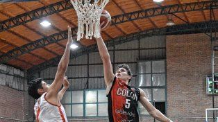 Colón perdió ante el puntero Ameghino por una nueva fecha de la Liga Argentina.