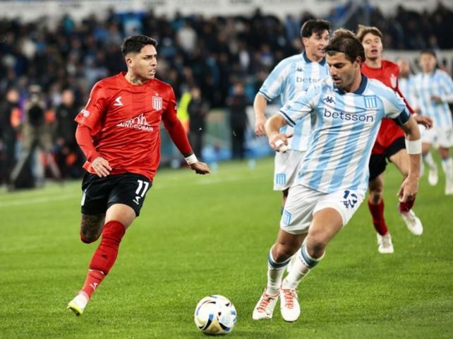 El último enfrentamiento entre Racing y Estudiantes fue victoria 1-0 del Pincha en el Cilindro.