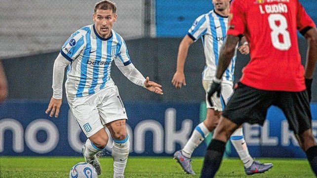 Racing igualó y quedó eliminado.